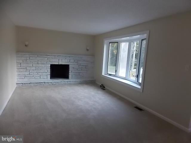 2417 Romney Road Joppa, MD 21085 - Photo 5 of 16 Living Room