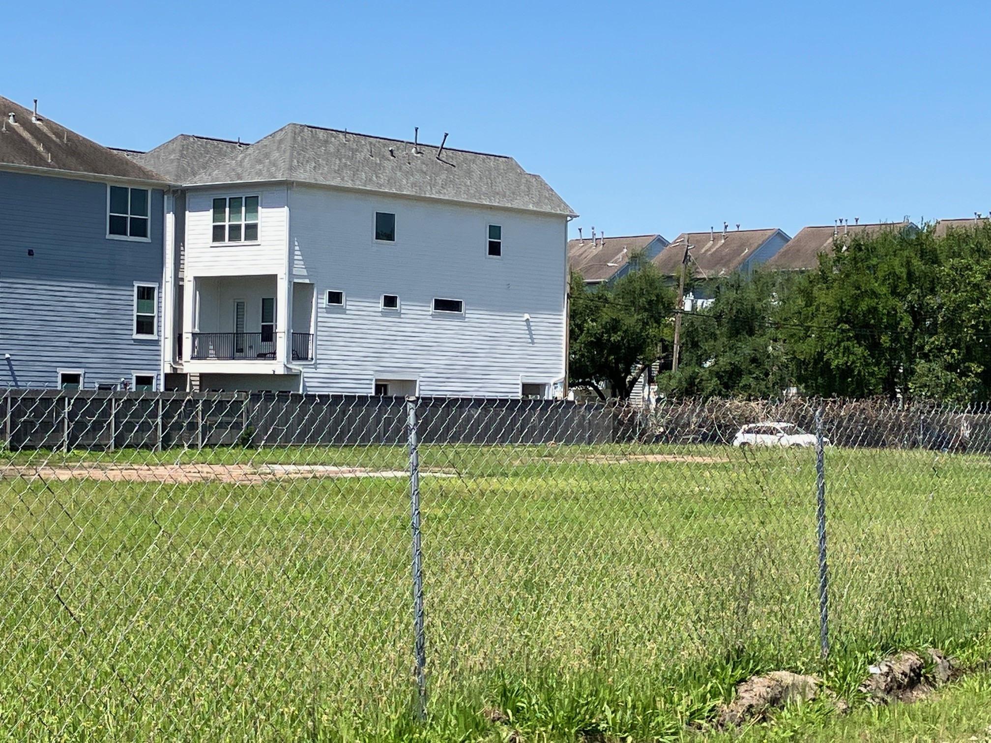 1402 Palmer Street Houston, TX 77003 - Photo 2 of 4 1402 Palmer- camera facing southwest from Clay