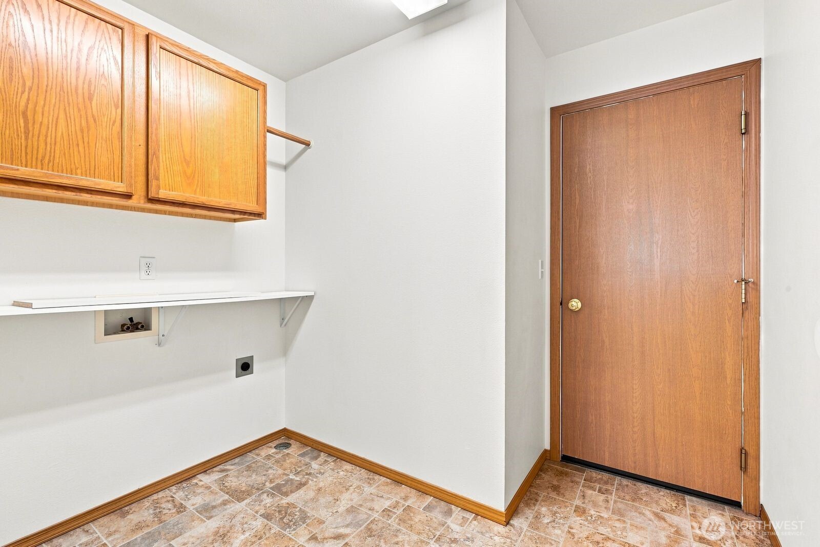 4209 Nola Loop Road Yakima, WA 98901 - Photo 15 of 33 Gallery Image 15