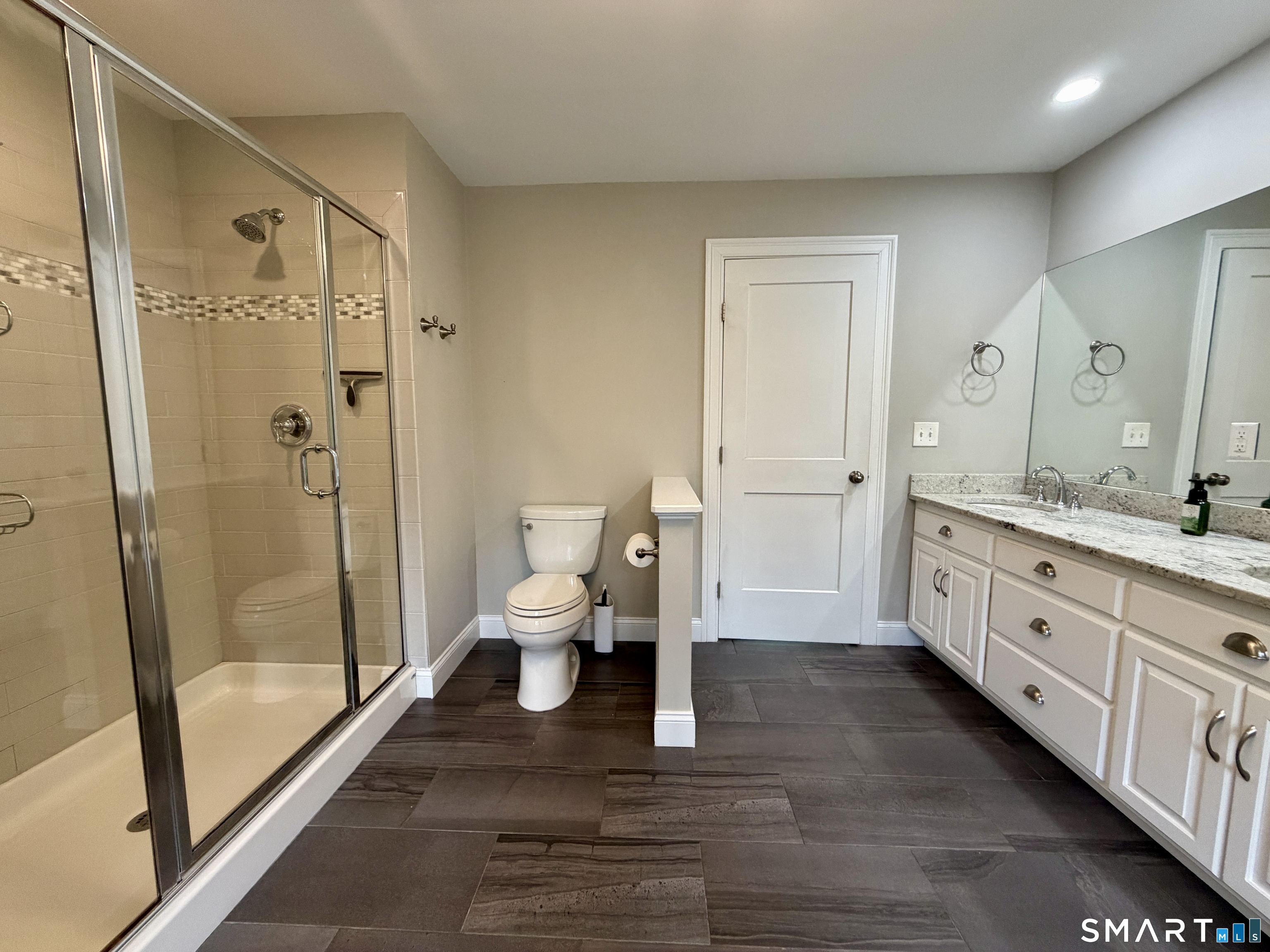 7 Jet Brook Road Newtown, CT 06470 - Photo 15 of 39