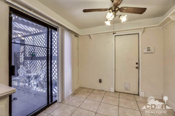 72399 Ridgecrest Lane Palm Desert, CA 92260 - Photo 19 of 34 a view of a hallway