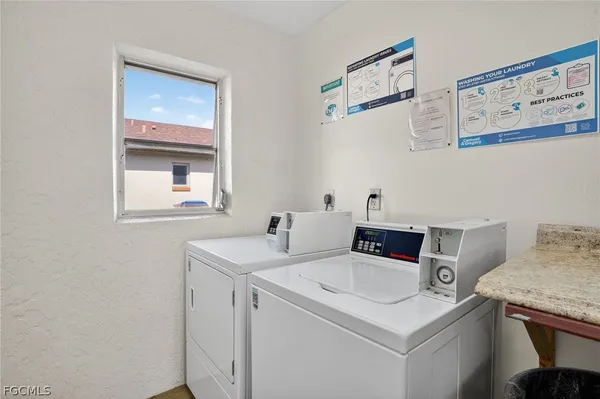 $1,225 | 630-636 Southeast 13th Place, Unit 1, Cape Coral, FL 33990