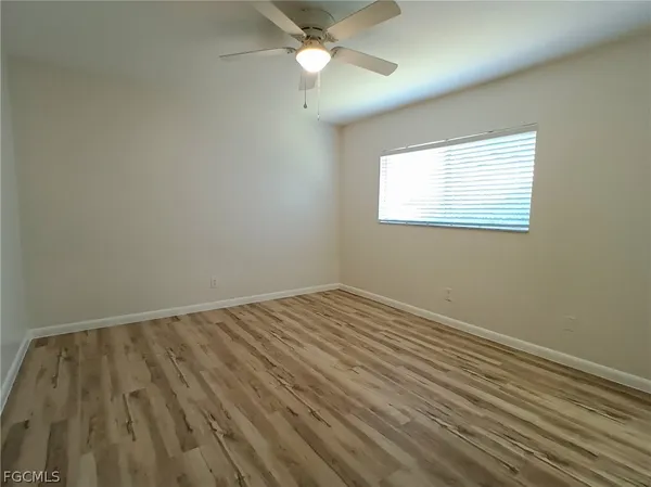 $1,225 | 630-636 Southeast 13th Place, Unit 1, Cape Coral, FL 33990