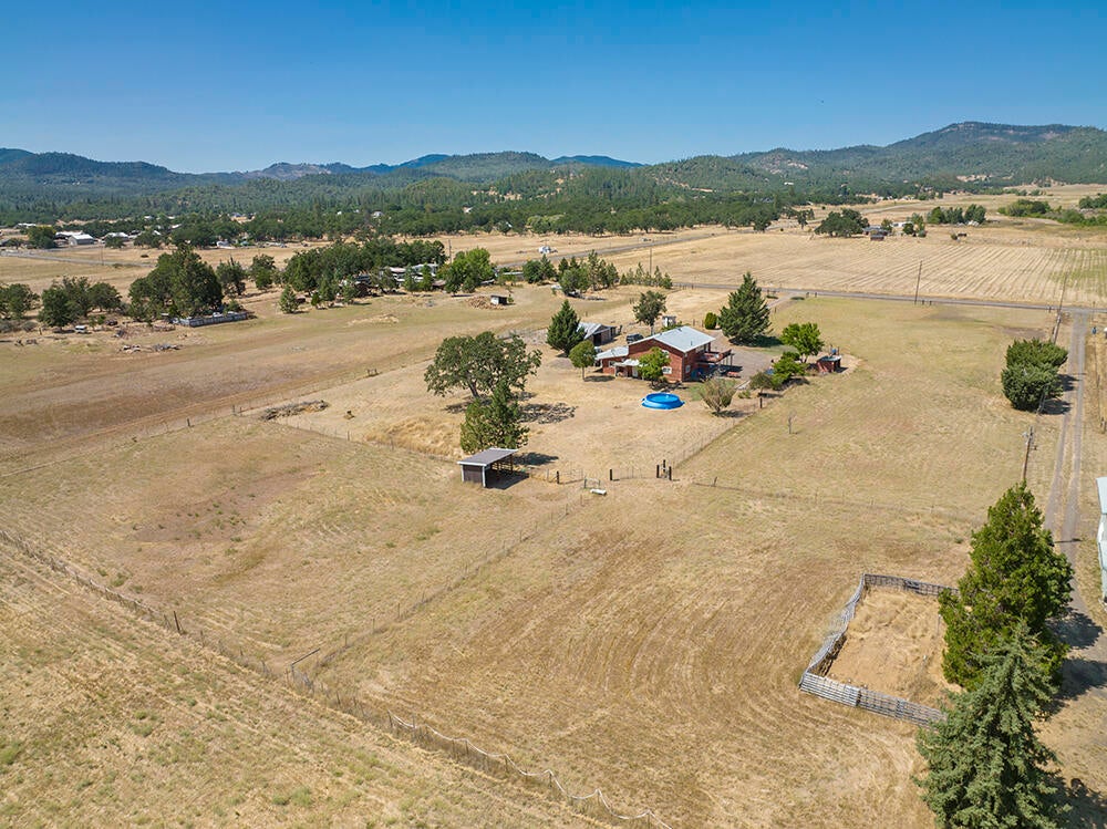 4691 Beagle Road White City, OR 97503 - Photo 54 of 67 54