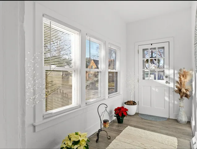 $279,999 | 2317 South 9th Street, Sheboygan, WI 53081