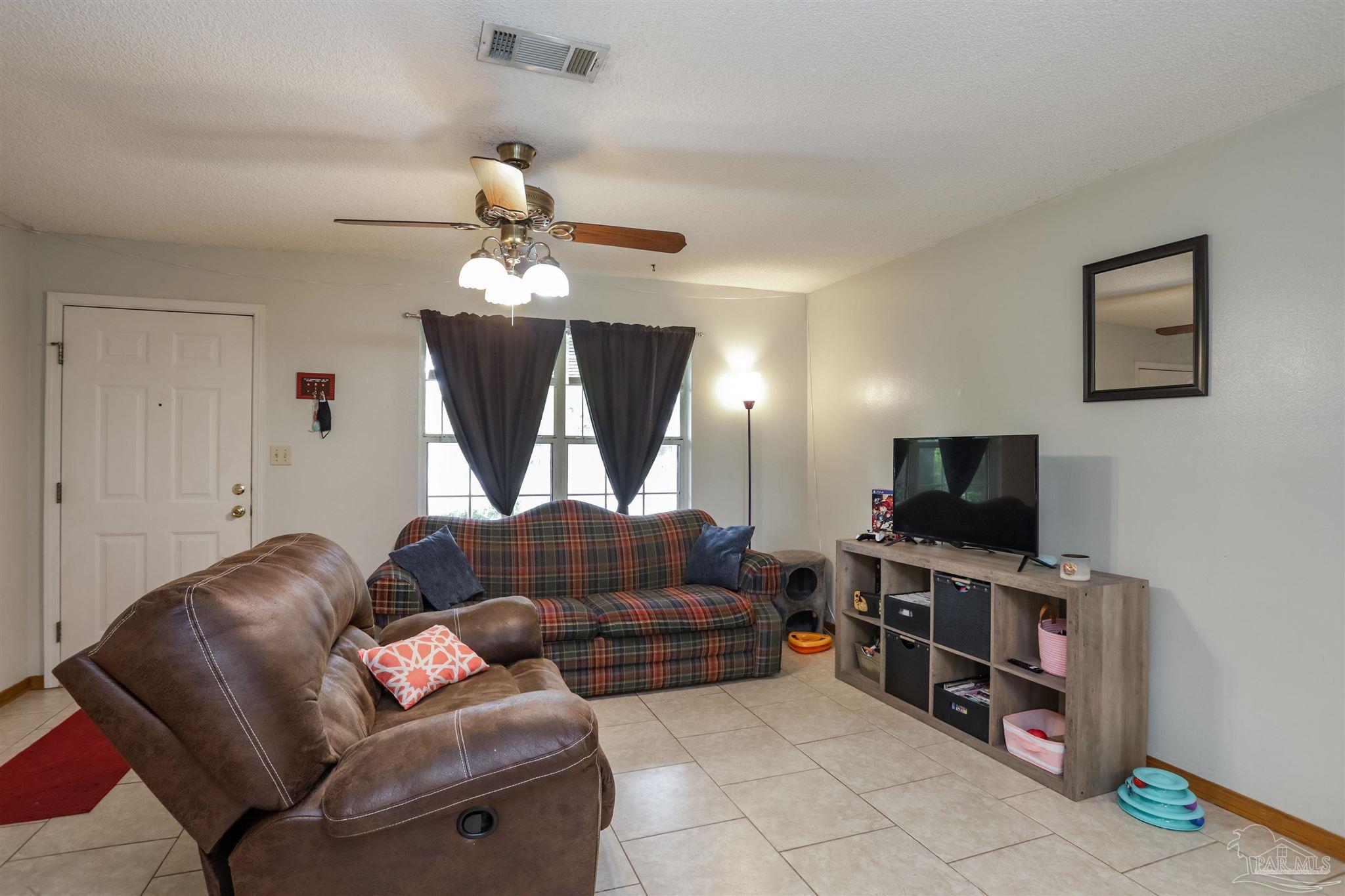 4660 Rambling Way Pace, FL 32571 - Photo 4 of 26