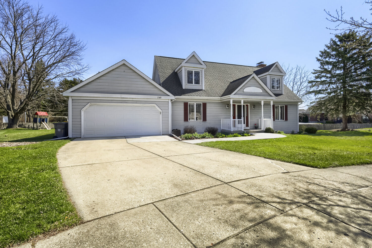 245 Old Forge Road Elgin, IL 60123 - Photo 4 of 36