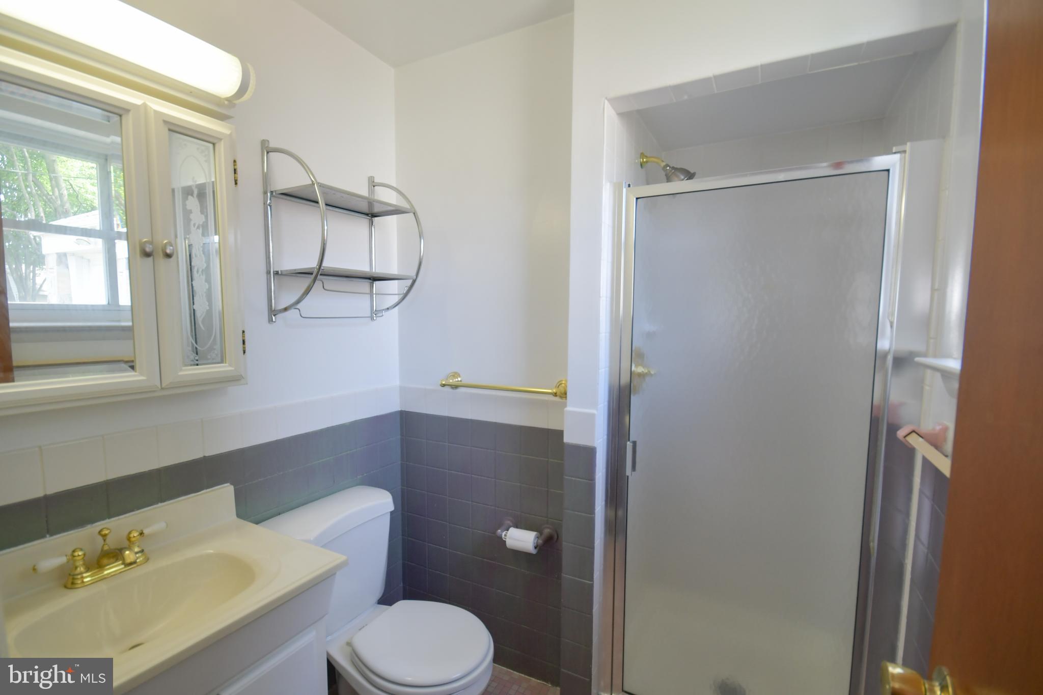 9712 Beacon Road Philadelphia, PA 19115 - Photo 13 of 30