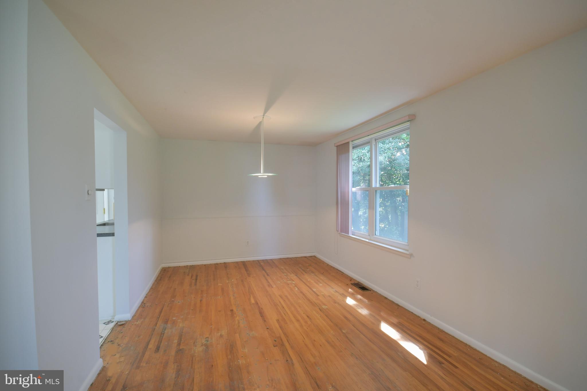 9712 Beacon Road Philadelphia, PA 19115 - Photo 18 of 30