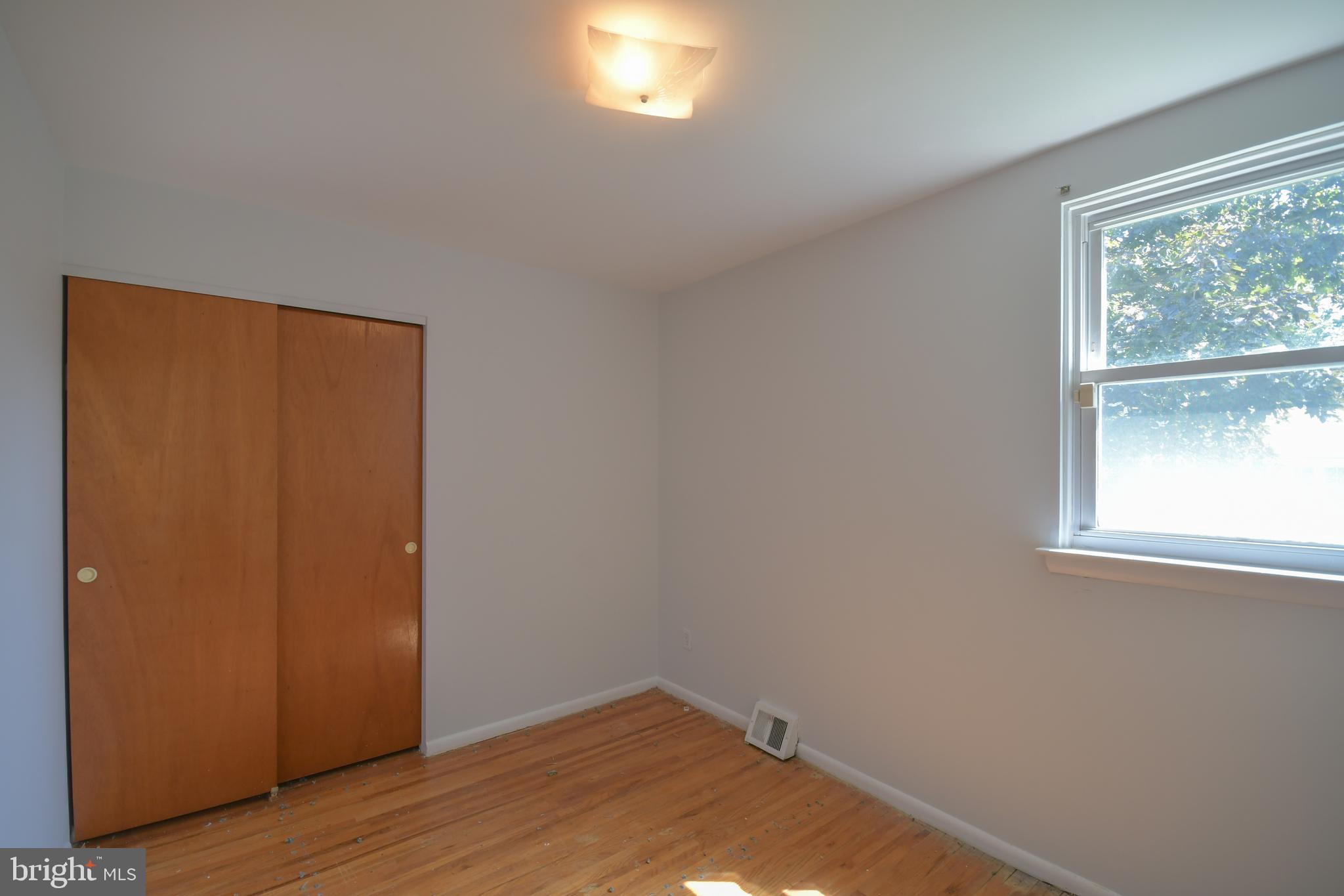 9712 Beacon Road Philadelphia, PA 19115 - Photo 22 of 30