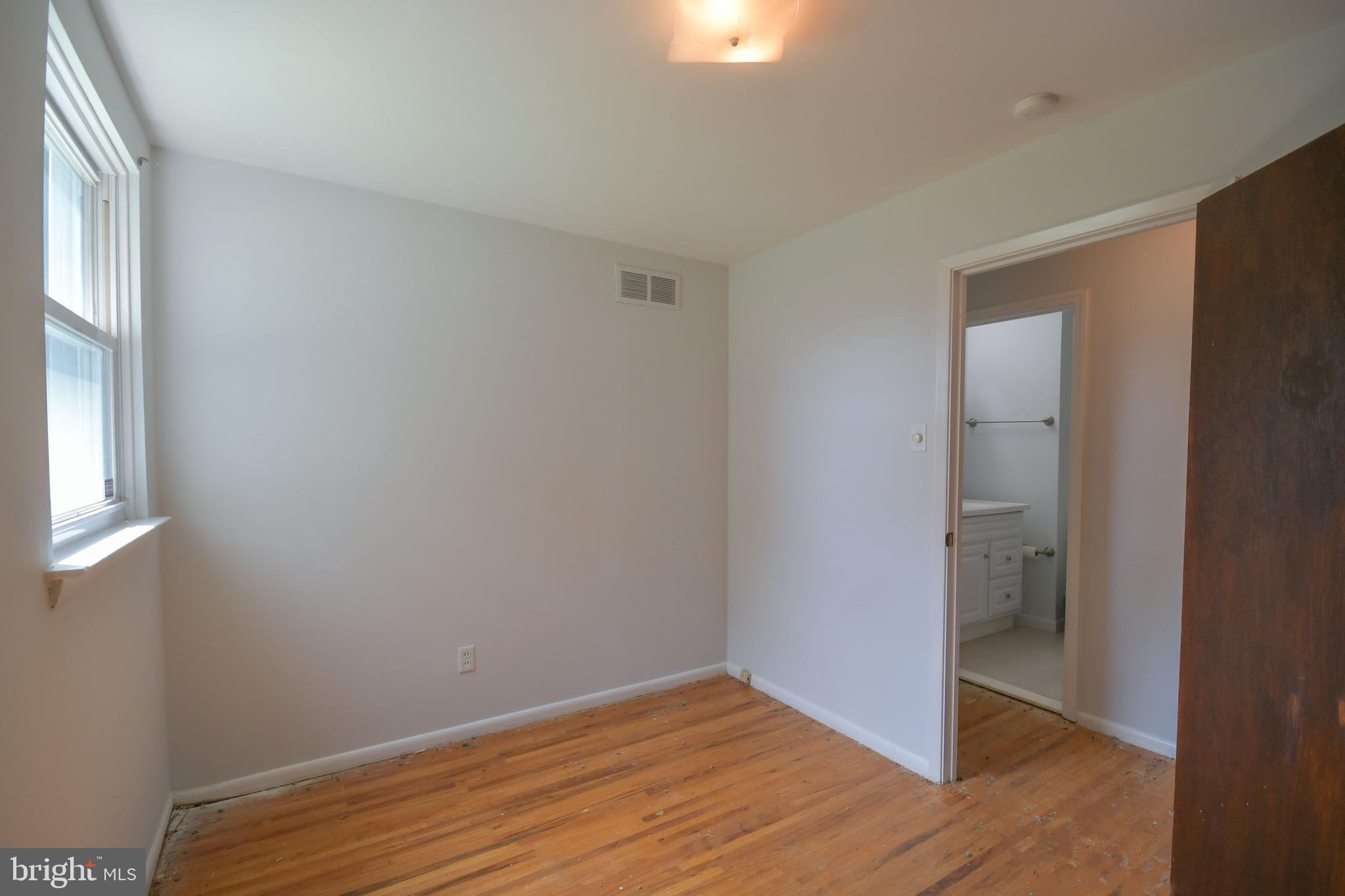 9712 Beacon Road Philadelphia, PA 19115 - Photo 24 of 30