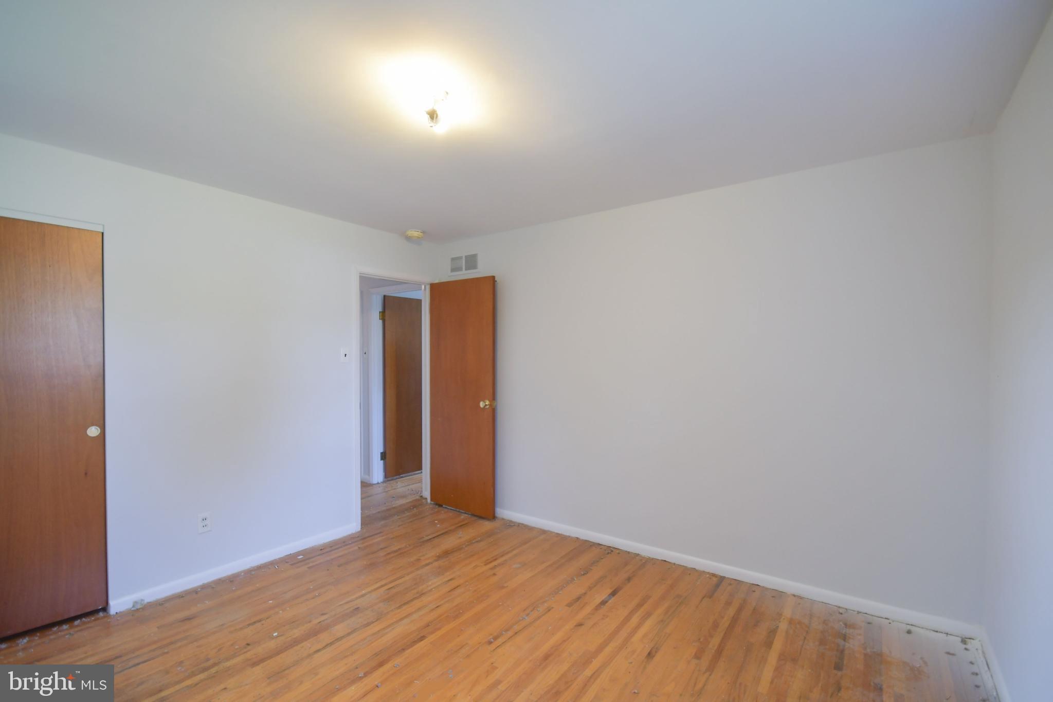 9712 Beacon Road Philadelphia, PA 19115 - Photo 29 of 30