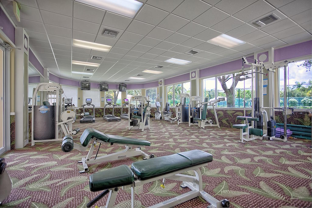 913 Magdalena Road Palm Beach Gardens, FL 33410 - Photo 14 of 16 isles gym