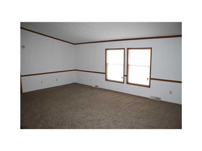 6002 North Rhodes Road Martinsville, IN 46151 - Photo 5 of 18 Gallery Image 5