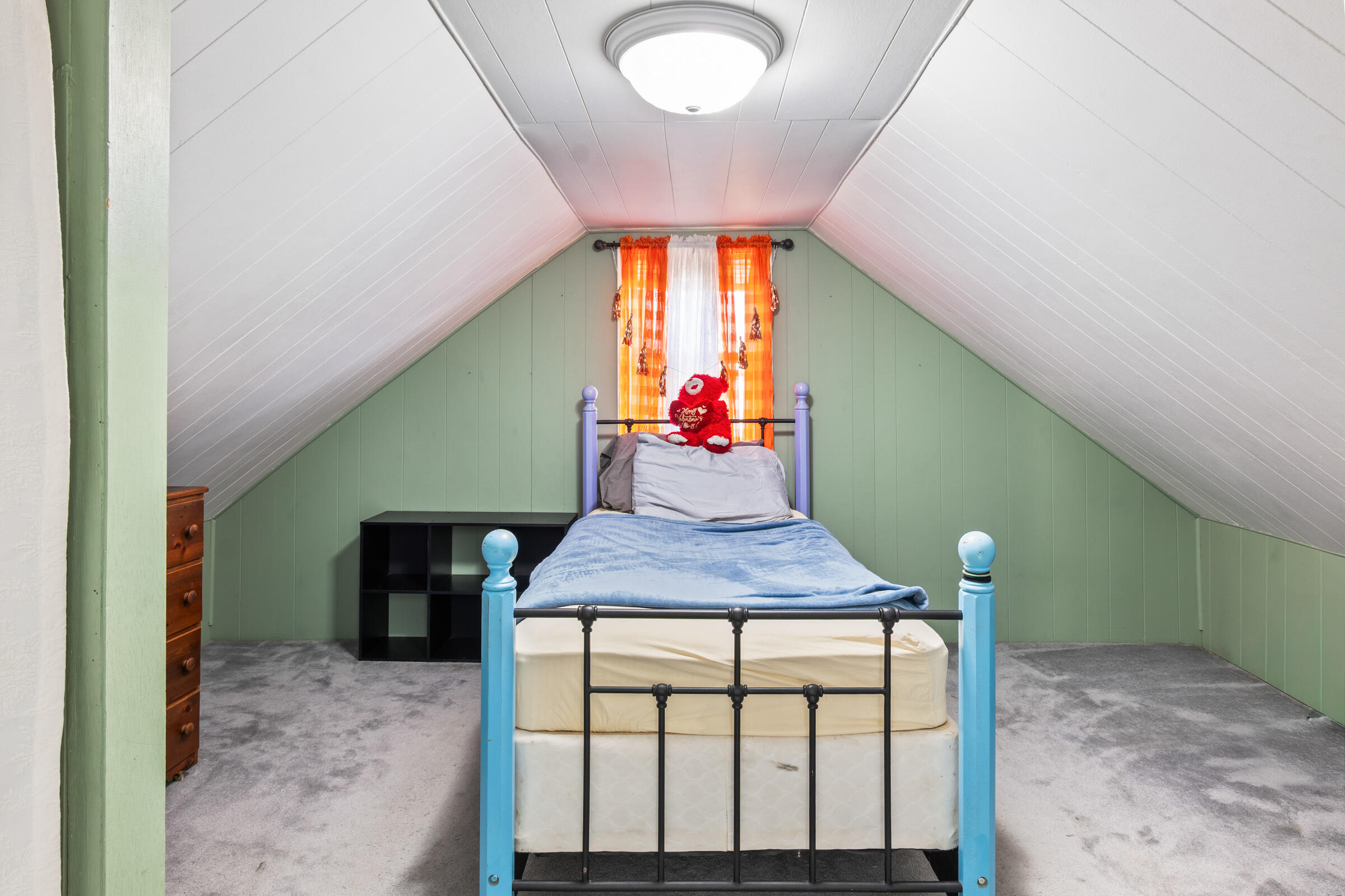 835 Summit Street Manitowoc, WI 54220 - Photo 19 of 32 835-SummitSt-22