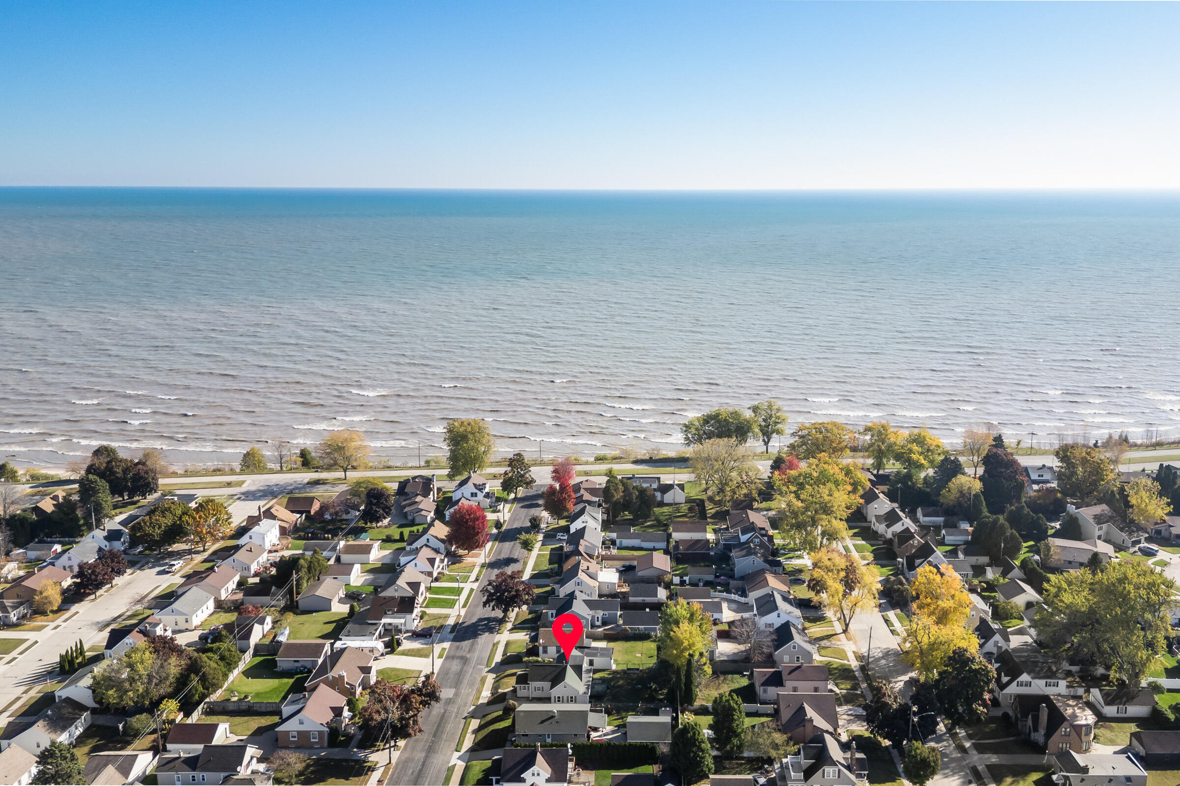 835 Summit Street Manitowoc, WI 54220 - Photo 30 of 32 835-SummitSt-47