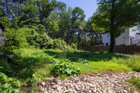 $150,000 | 3600 Oak Springs Drive, Austin, TX 78721