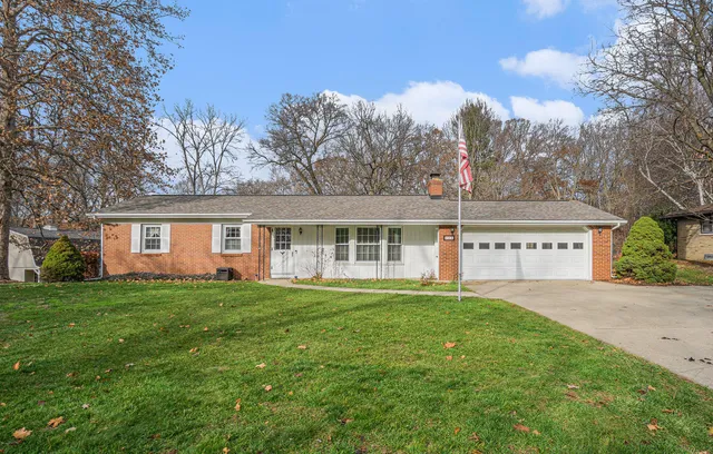 $375,000 | 328 Thomas Street, Allegan, MI 49010