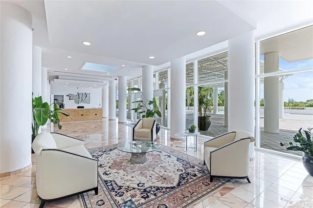 $2,599,000 | 455 Longboat Club Road, Unit 408, Longboat Key, FL 34228