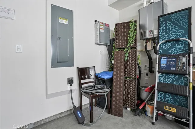 $929,000 | 1040 North Anaheim Boulevard, Unit 1, Anaheim, CA 92801