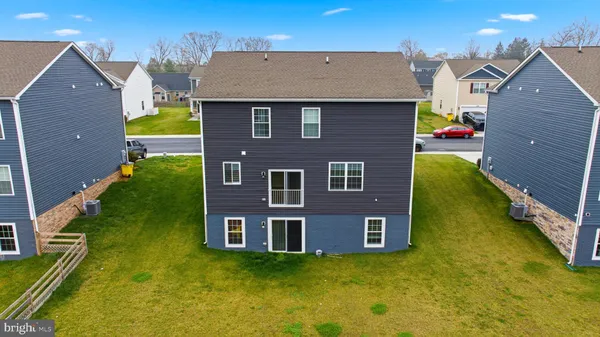 $430,000 | 262 Aylesbury Lane, Martinsburg, WV 25403