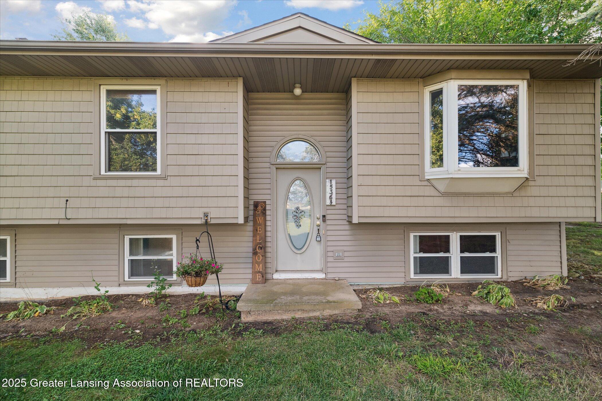 15364 Wright Road Grand Ledge, MI 48837 - Photo 8 of 62 08-15364-S-Wright-Rd-Grand-Ledge-MI-4883