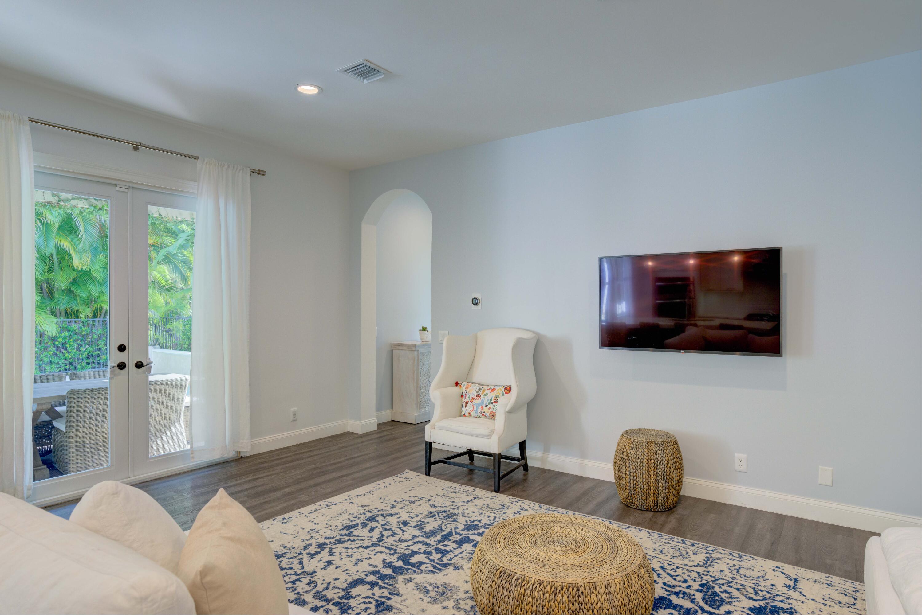 117 Bilboa Drive Jupiter, FL 33458 - Photo 22 of 73 Livingroom a