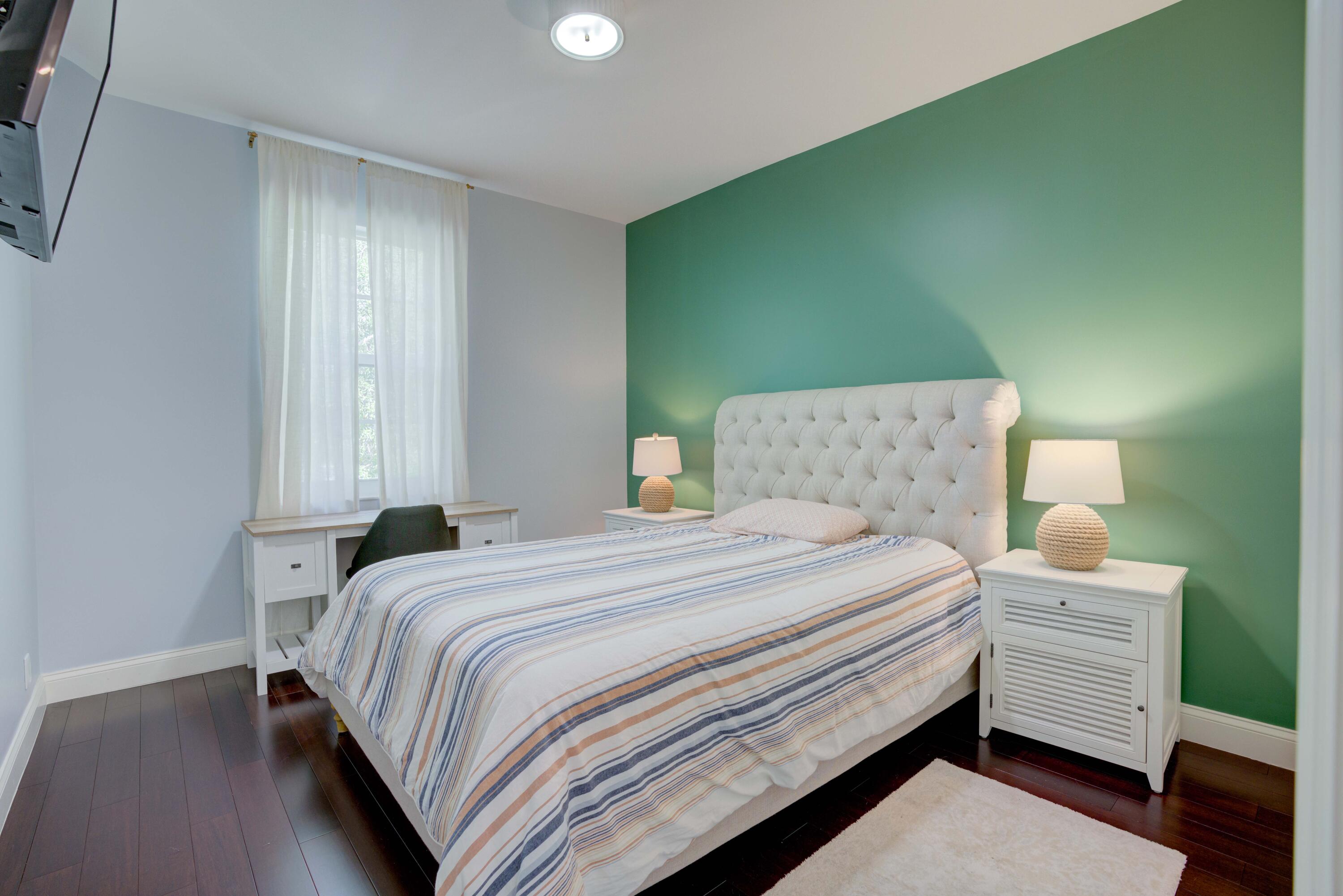 117 Bilboa Drive Jupiter, FL 33458 - Photo 37 of 73 Bedroom 3