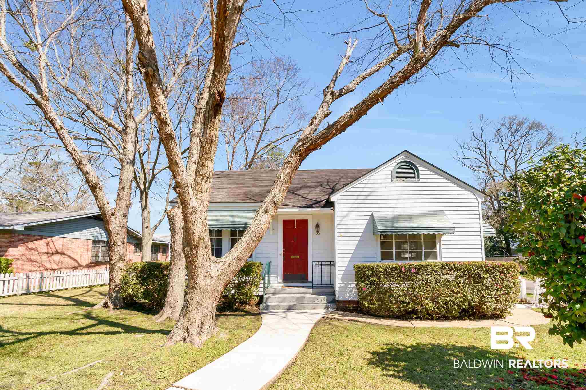 35 Houstreeton Street Mobile, AL 36606 - Photo 1 of 11