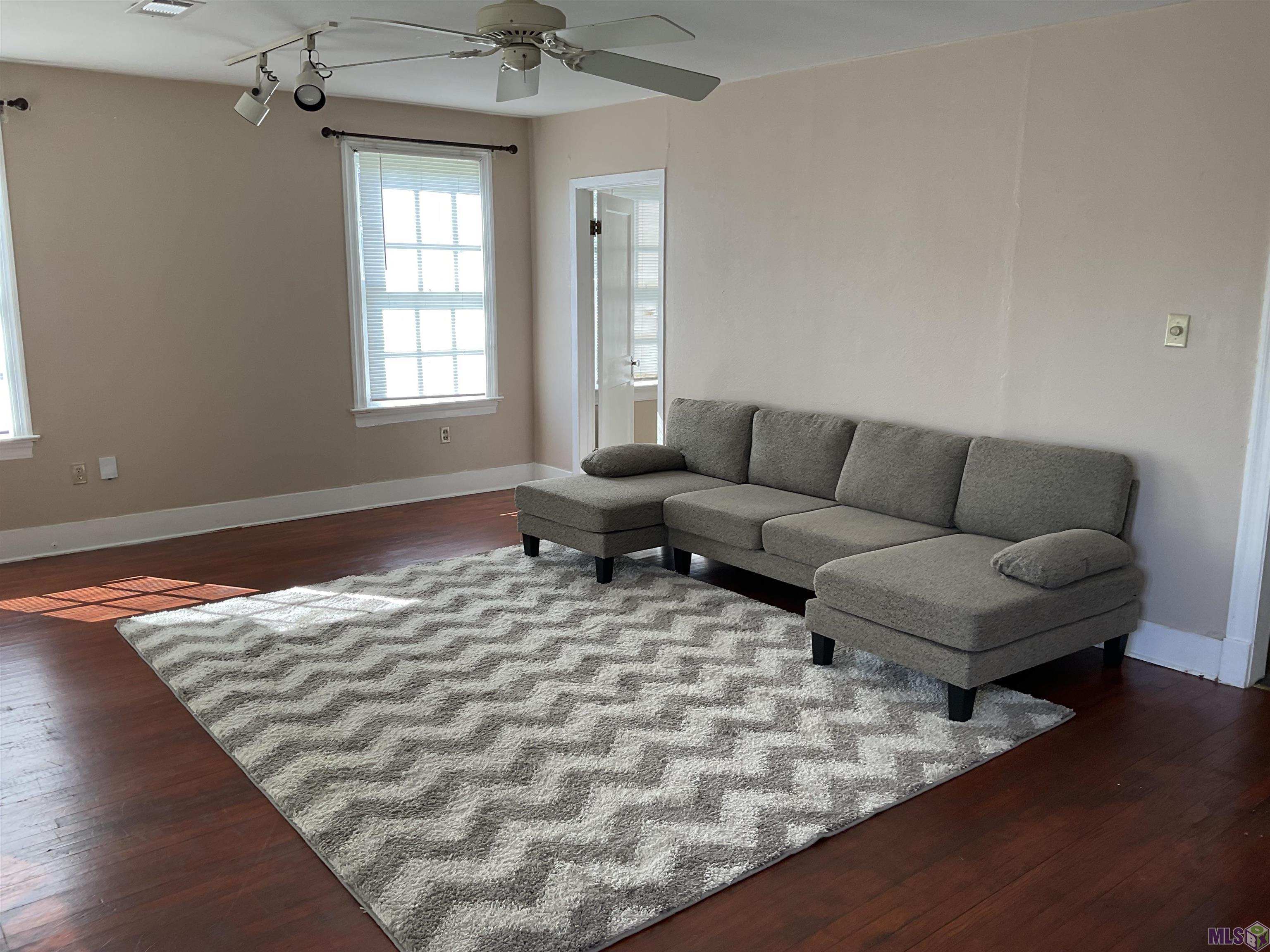 4760 Perkins Road Baton Rouge, LA 70808 - Photo 2 of 7