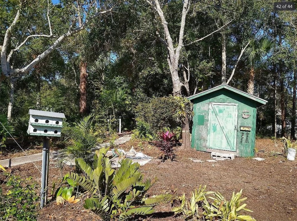 401 Coply Terrace Sebastian, FL 32958 - Photo 30 of 36 a view of outdoor space and yard