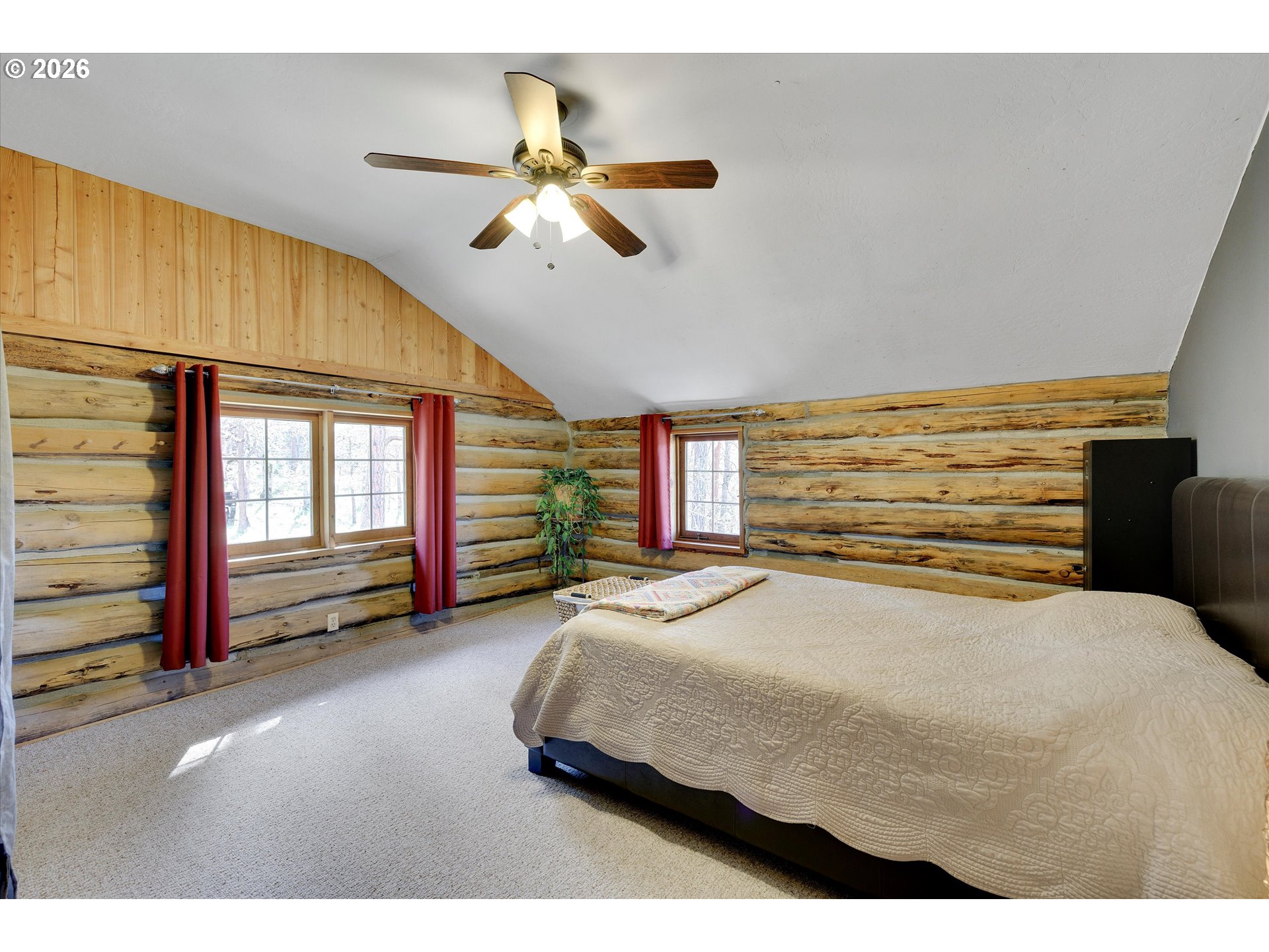 2215 Pine Oak Road Mosier, OR 97040 - Photo 25 of 46 Bedroom