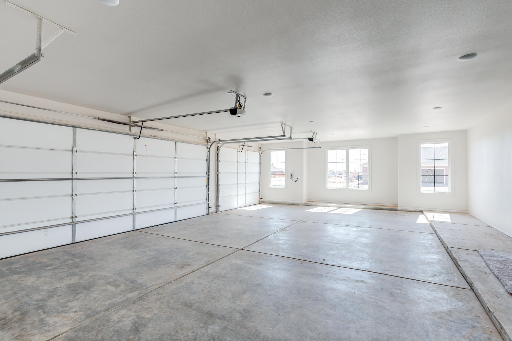 10414 Homestead Avenue Lubbock, TX 79424 - Photo 74 of 81 10414-Homestead-Ave_Lubbock-TX_66_Garage