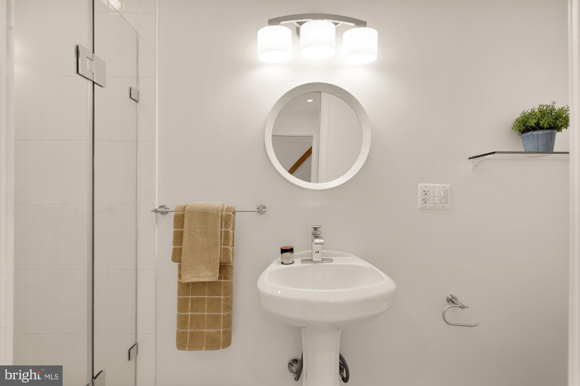 2808 Olive Street Northwest Washington, DC 20007 - Photo 29 of 37 2nd full bath on main level