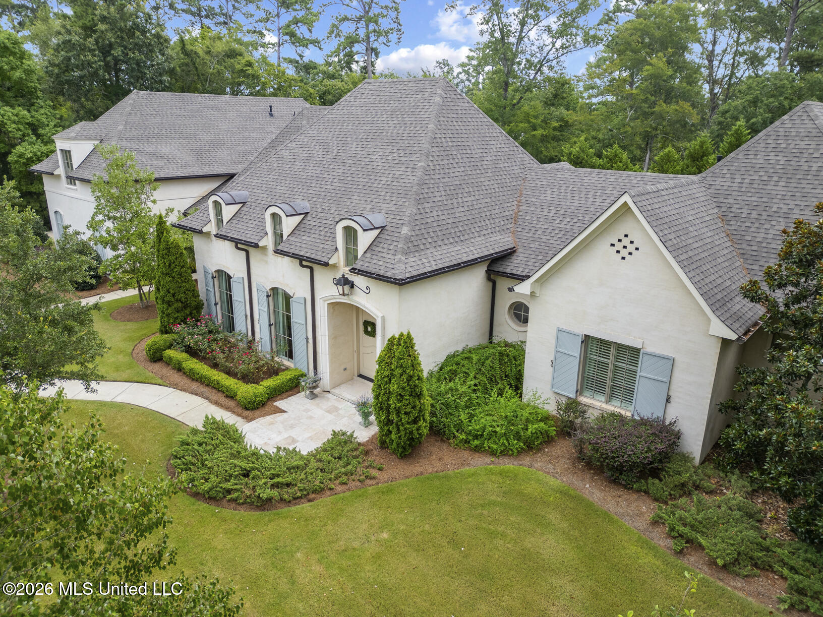 918 Montrose Drive Ridgeland, MS 39157 - Photo 1 of 70 918 Montrose drone final-5