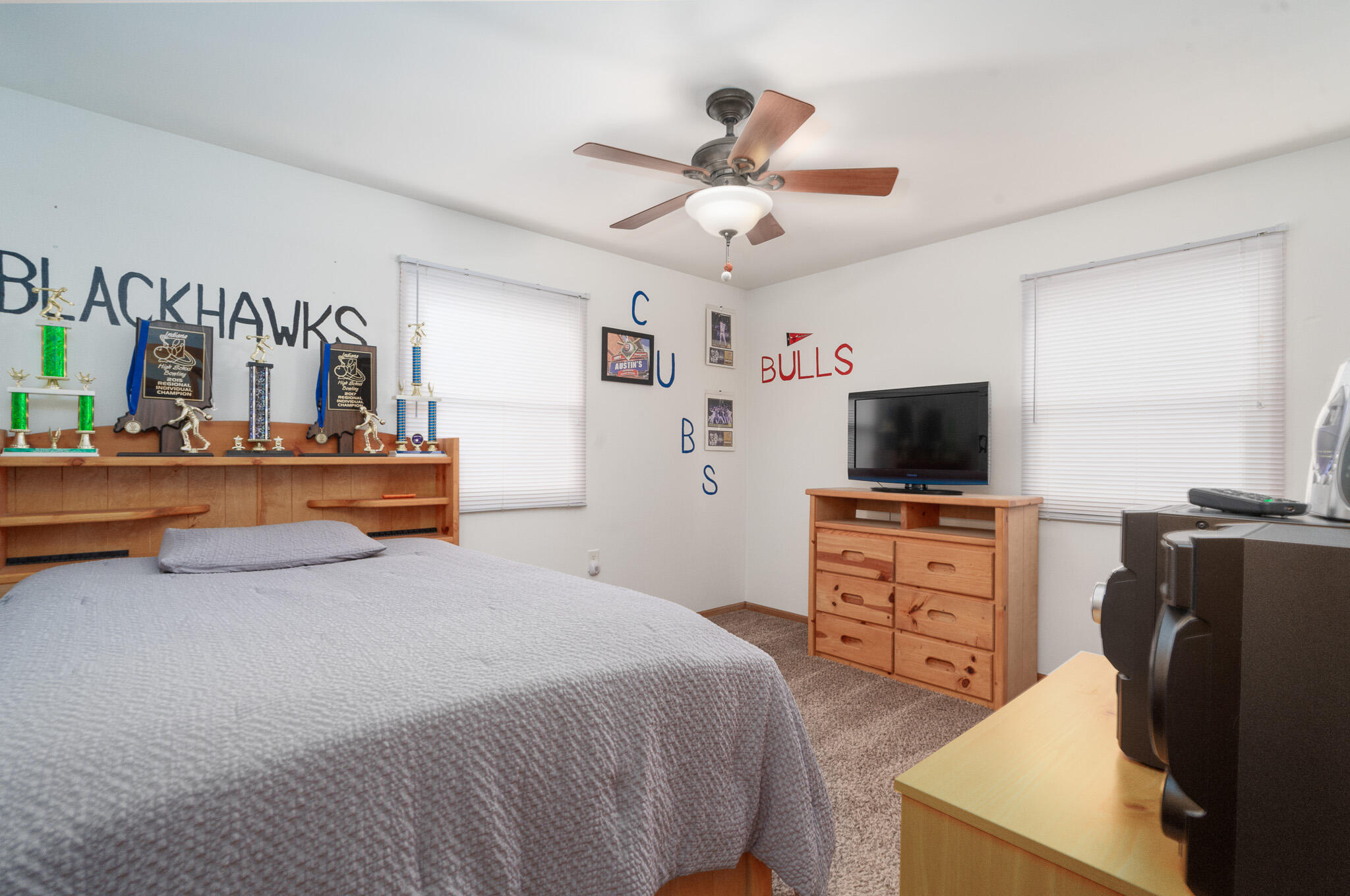 788 Devonshire Road Valparaiso, IN 46385 - Photo 13 of 30 2048x1360