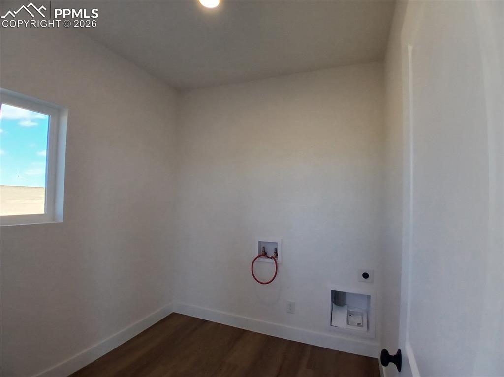 19981 Cloudfield Point Colorado Springs, CO 80928 - Photo 22 of 42 a view of a small space