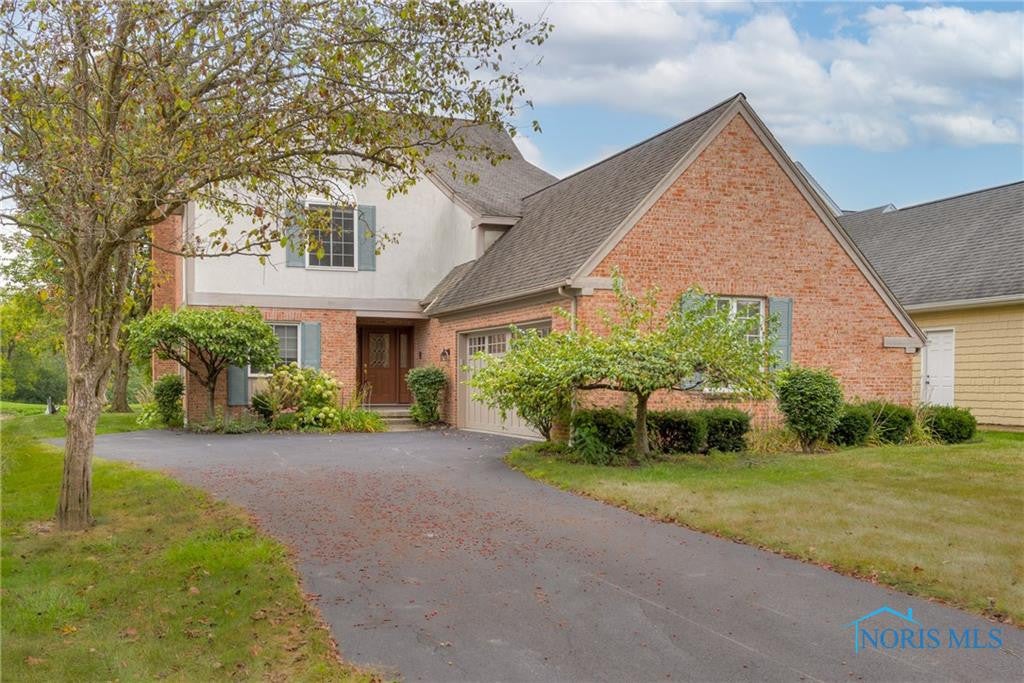 9504 Sheffield Road Perrysburg, OH 43551 - Photo 1 of 32 Gallery Image 1