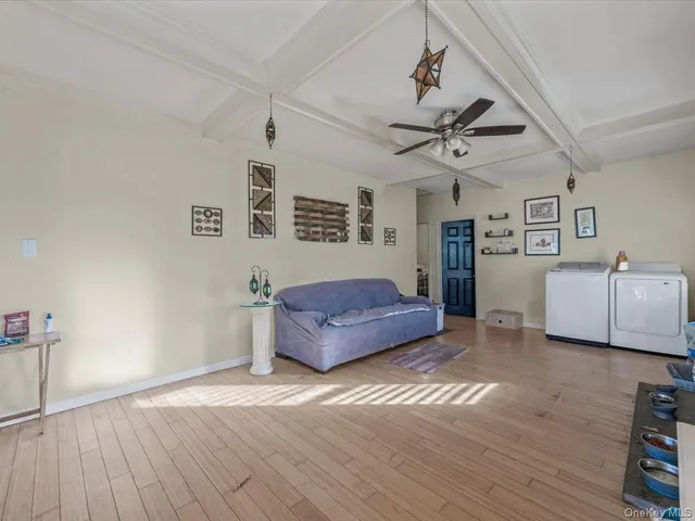 $449,999 | 29 Parkside Avenue, Miller Place, NY 11764