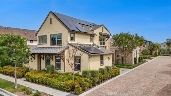 $1,369,900 | 30 Ocaso Street, Rancho Mission Viejo, CA 92694