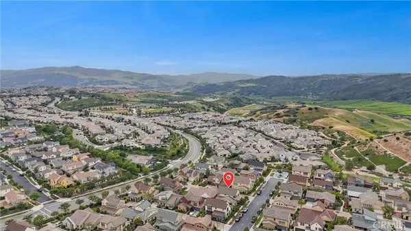 $1,369,900 | 30 Ocaso Street, Rancho Mission Viejo, CA 92694