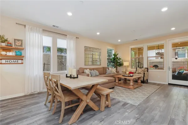 $1,369,900 | 30 Ocaso Street, Rancho Mission Viejo, CA 92694