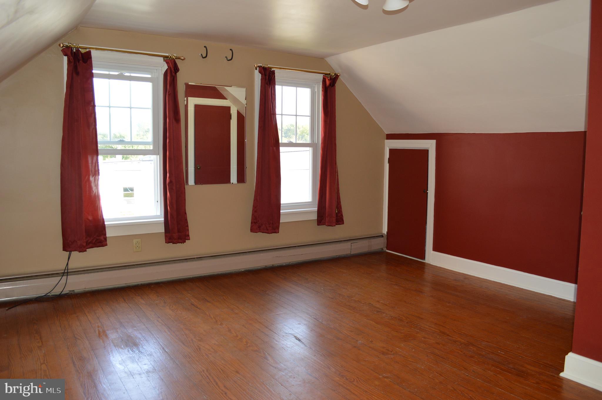 219 Pine Road Mount Holly Springs, PA 17065 - Photo 8 of 12 Gallery Image 8
