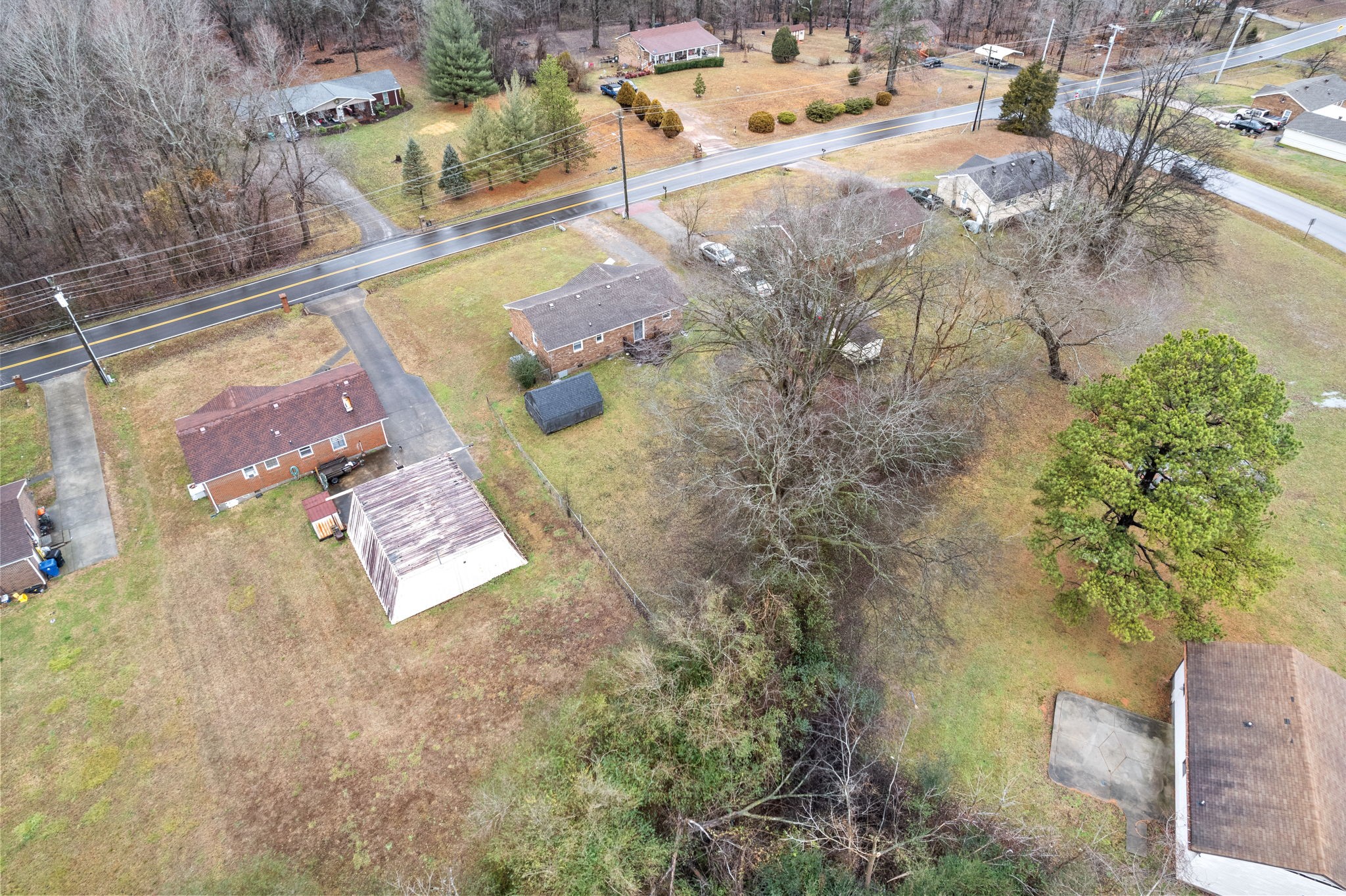 832 Pollard Road Clarksville, TN 37042 - Photo 29 of 30 a view of a swimming pool with a yard
