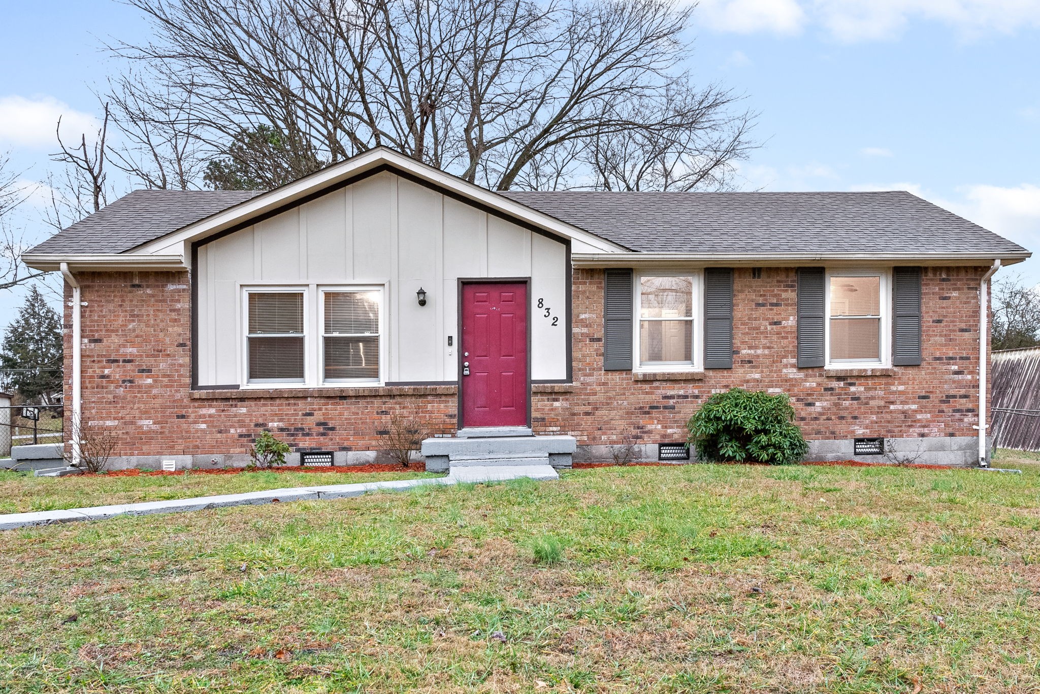 832 Pollard Road Clarksville, TN 37042 - Photo 30 of 30 a front view of house with yard and green space