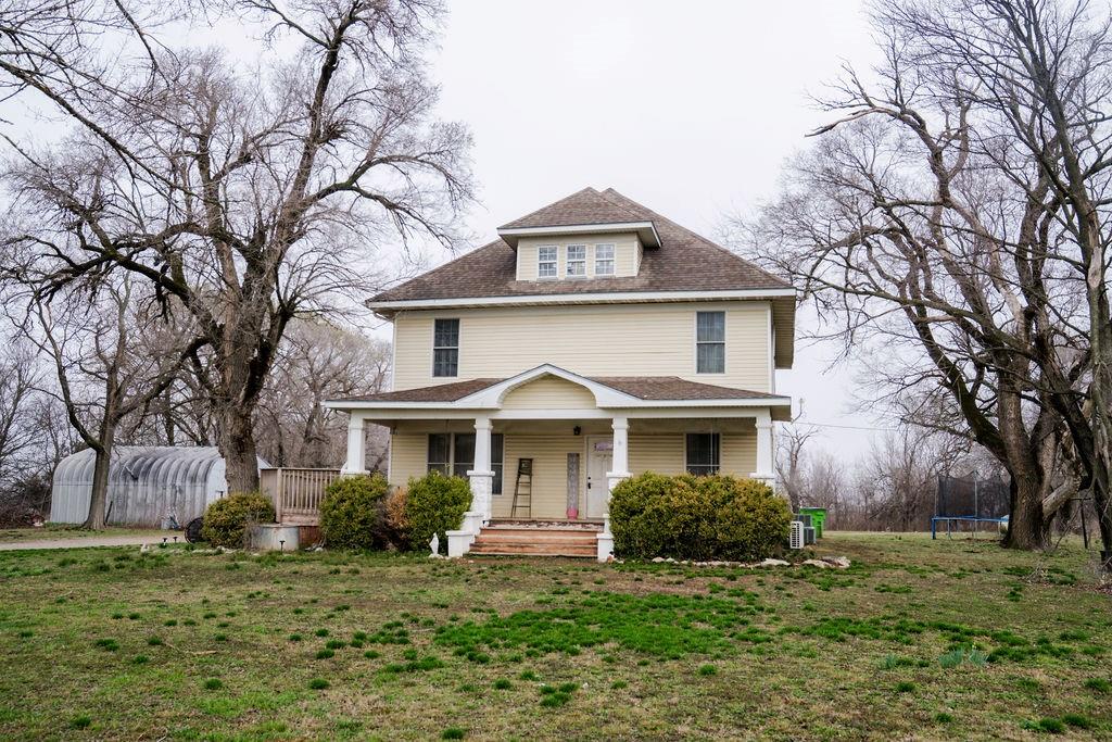 17850 10th Road Parsons, KS 67357 - Photo 1 of 37