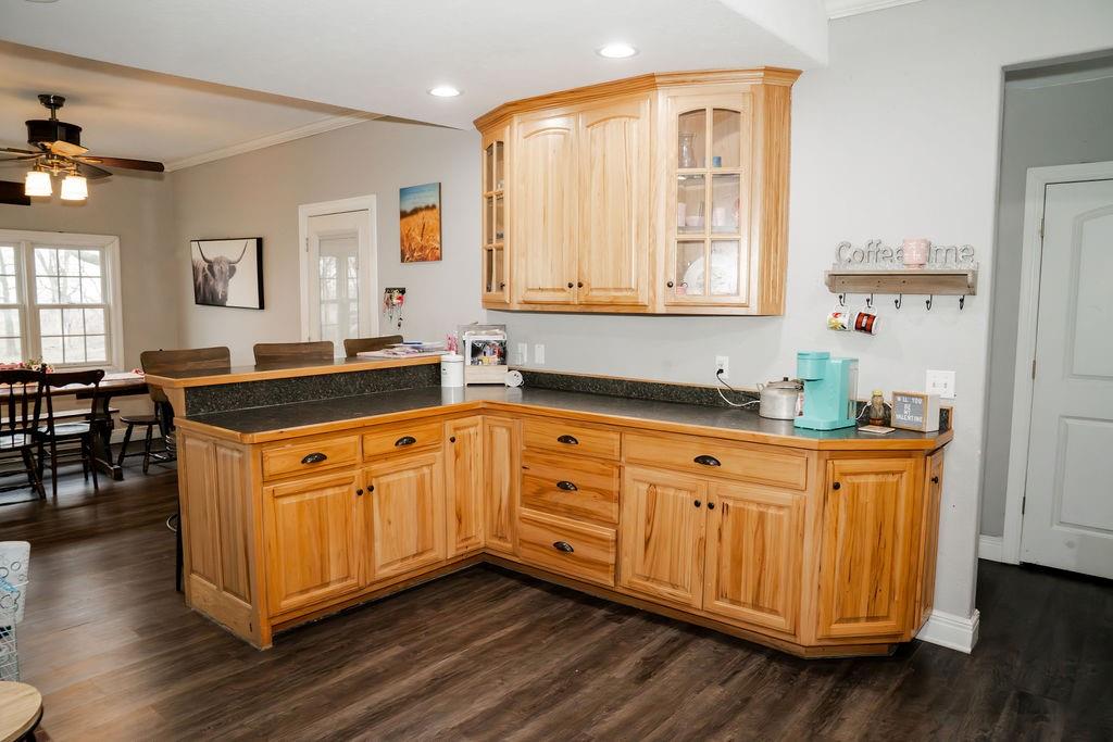 17850 10th Road Parsons, KS 67357 - Photo 14 of 37