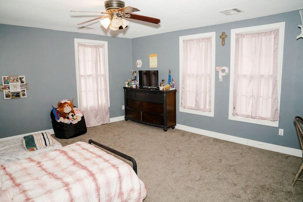 17850 10th Road Parsons, KS 67357 - Photo 27 of 37