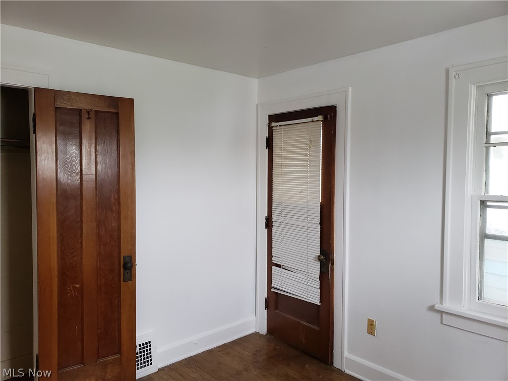 17822 Brazil Road Cleveland, OH 44119 - Photo 18 of 27 Gallery Image 18