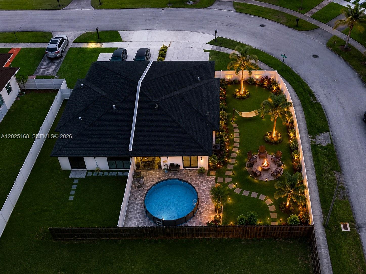 10769 Southwest 146th Street Miami, FL 33176 - Photo 17 of 19 Virtual Staging